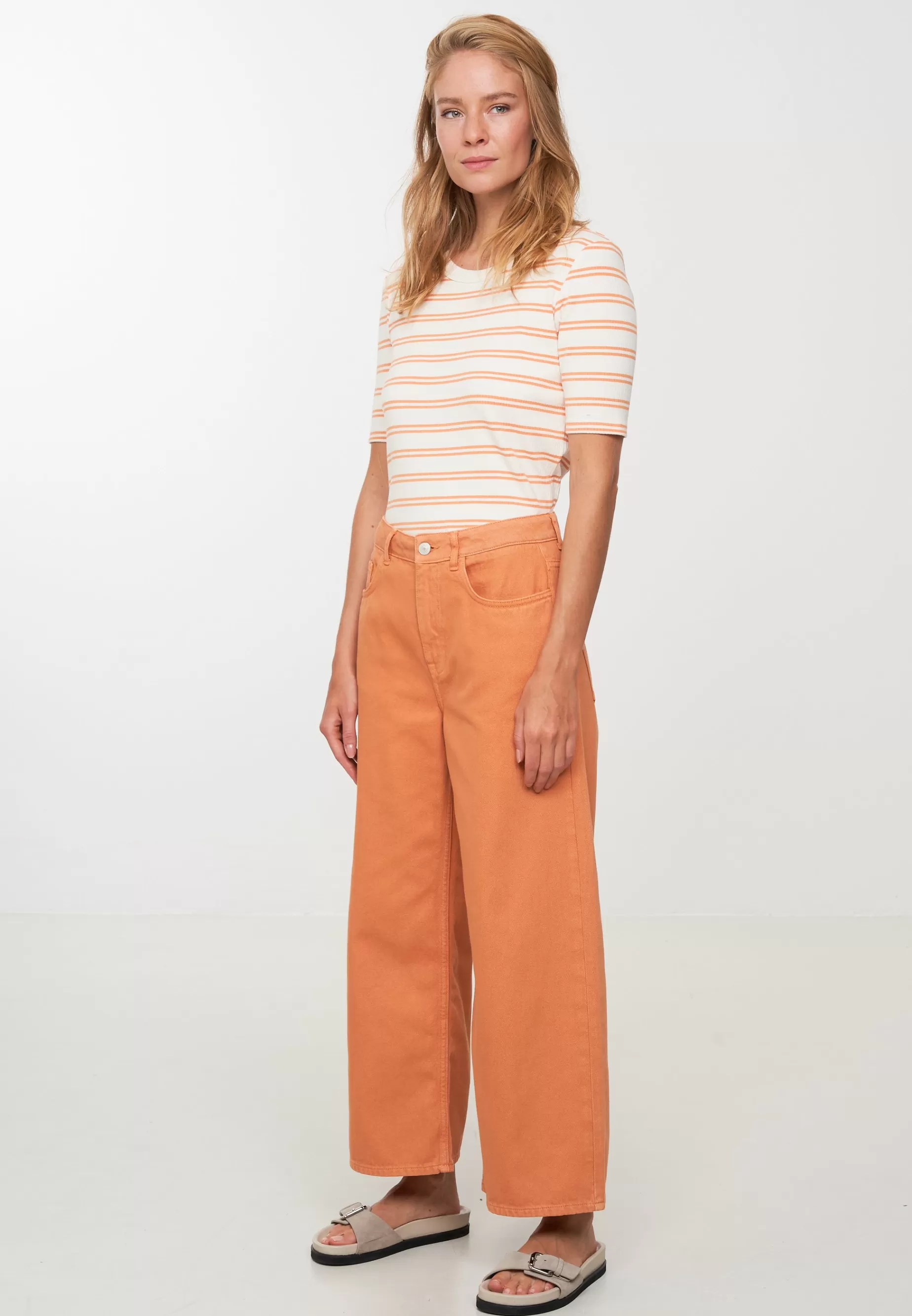 Shorts & Hosen<recolution Erica Capri-Orange